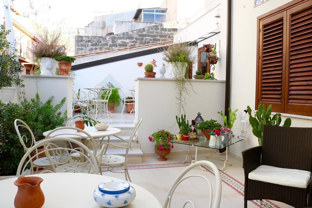 TAM Vacanze B&B Cinisi Esterno foto